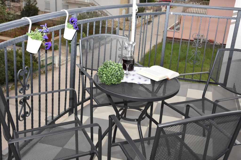 Apartments Lavendula Водице Экстерьер фото