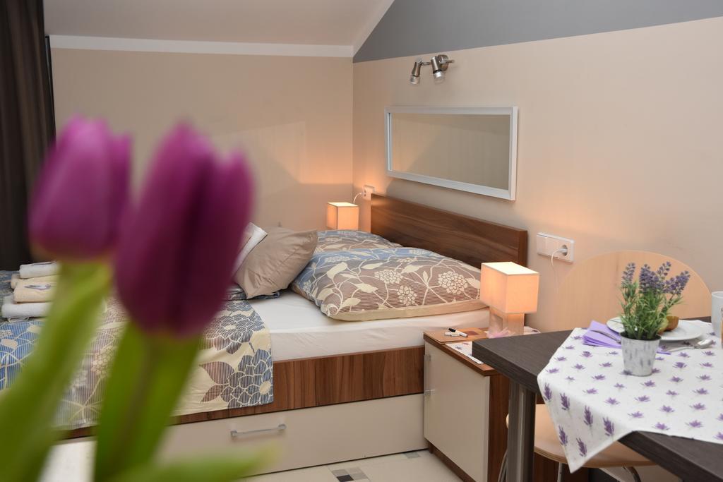 Apartments Lavendula Водице Экстерьер фото